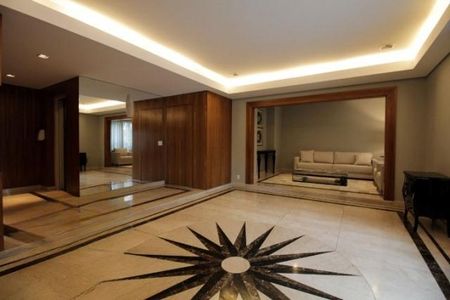 Apartamento à venda com 280m², 4 quartos e 4 vagas