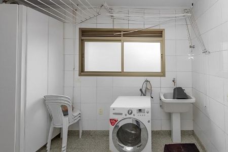 Apartamento à venda com 280m², 4 quartos e 4 vagas