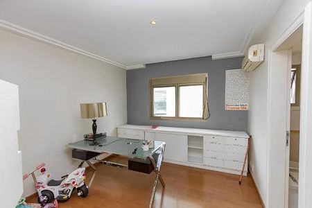Apartamento à venda com 280m², 4 quartos e 4 vagas