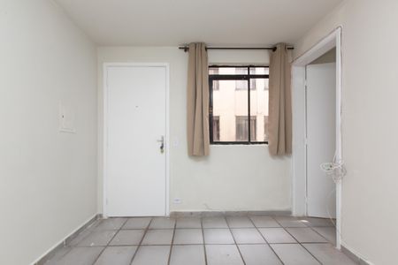 Sala de apartamento para alugar com 2 quartos, 45m² em Jardim Tua, São Paulo