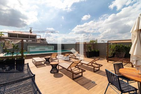 Apartamento à venda com 24m², 1 quarto e sem vagaPiscina