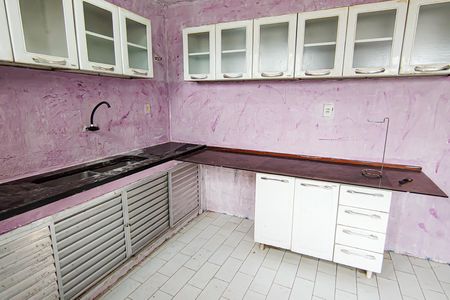 Casa para alugar com 600m², 6 quartos e 2 vagas Casa para alugar com 600m², 6 quartos e 2 vagasCozinha