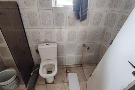 Casa para alugar com 600m², 6 quartos e 2 vagas Casa para alugar com 600m², 6 quartos e 2 vagascasa 2 - banheiro social