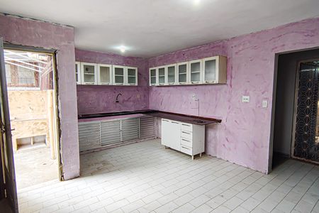 Casa para alugar com 600m², 6 quartos e 2 vagas Casa para alugar com 600m², 6 quartos e 2 vagasCozinha