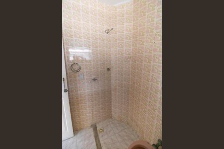 Apartamento à venda com 90m², 2 quartos e 1 vaga Apartamento à venda com 90m², 2 quartos e 1 vagaBanheiro Social