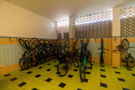 Apartamento à venda com 90m², 2 quartos e 1 vaga Apartamento à venda com 90m², 2 quartos e 1 vagaÁrea comum