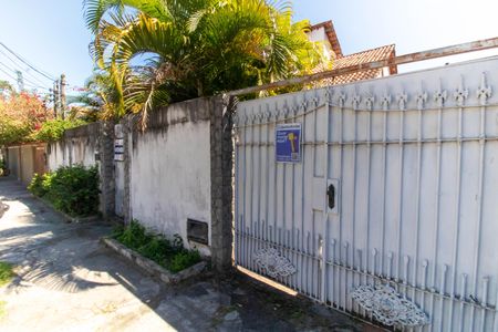 Casa à venda com 200m², 4 quartos e 1 vaga Casa à venda com 200m², 4 quartos e 1 vagaPlaquinha