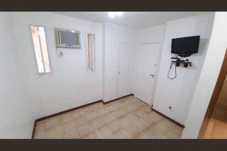 Apartamento à venda com 44m², 1 quarto e 1 vaga