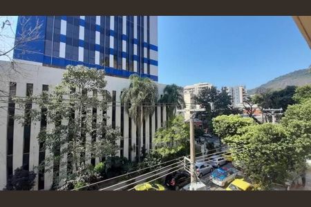 Apartamento à venda com 44m², 1 quarto e 1 vaga