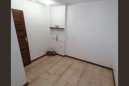 Apartamento à venda com 44m², 1 quarto e 1 vaga