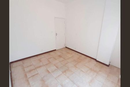 Apartamento à venda com 44m², 1 quarto e 1 vaga