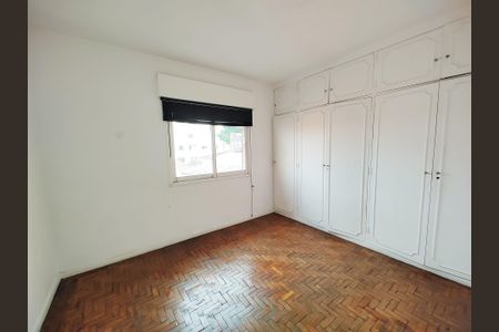 Casa à venda com 235m², 3 quartos e 2 vagas