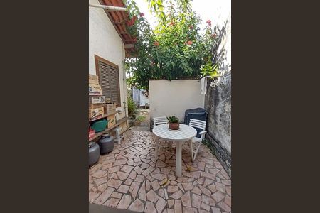Casa à venda com 170m², 3 quartos e 5 vagas