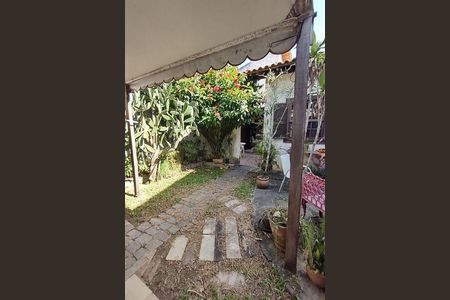 Casa à venda com 170m², 3 quartos e 5 vagas