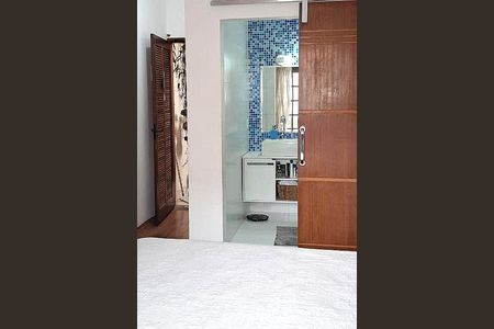 Casa à venda com 185m², 3 quartos e 2 vagas