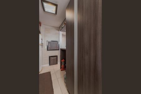 Apartamento à venda com 60m², 2 quartos e 1 vaga Apartamento à venda com 60m², 2 quartos e 1 vagaCozinha e Área de Serviço