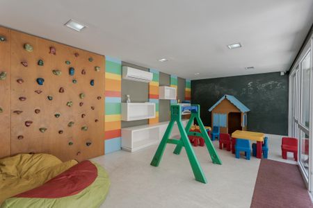 Apartamento à venda com 60m², 2 quartos e 1 vaga Apartamento à venda com 60m², 2 quartos e 1 vagaÁrea comum - Brinquedoteca