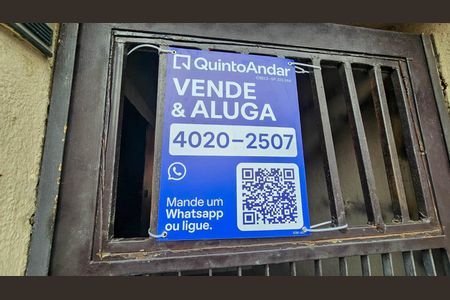 Casa à venda com 200m², 5 quartos e 1 vaga Casa à venda com 200m², 5 quartos e 1 vagaPlaquinha