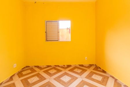 Casa à venda com 200m², 5 quartos e 1 vaga Casa à venda com 200m², 5 quartos e 1 vagaQuarto 1