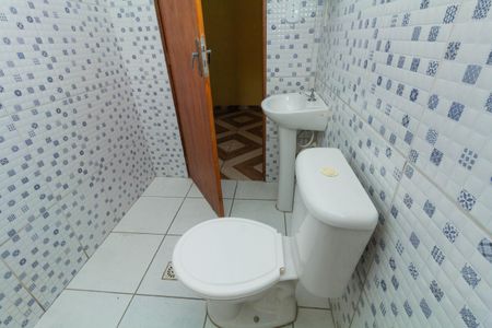 Casa à venda com 200m², 5 quartos e 1 vaga Casa à venda com 200m², 5 quartos e 1 vagaBanheiro