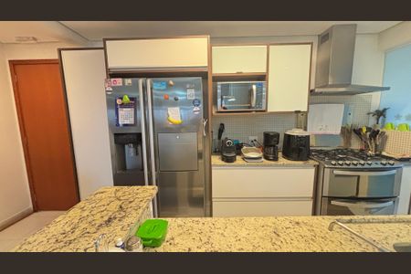 Apartamento à venda com 103m², 2 quartos e 2 vagas Apartamento à venda com 103m², 2 quartos e 2 vagasCozinha