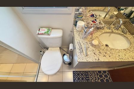 Apartamento à venda com 103m², 2 quartos e 2 vagas Apartamento à venda com 103m², 2 quartos e 2 vagasBanheiro da Suíte