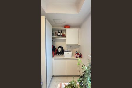 Apartamento à venda com 103m², 2 quartos e 2 vagas Apartamento à venda com 103m², 2 quartos e 2 vagasÁrea de Serviço
