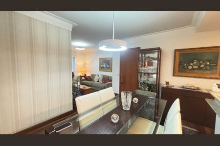 Apartamento à venda com 103m², 2 quartos e 2 vagas Apartamento à venda com 103m², 2 quartos e 2 vagasSala