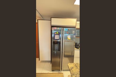 Apartamento à venda com 103m², 2 quartos e 2 vagas Apartamento à venda com 103m², 2 quartos e 2 vagasCozinha
