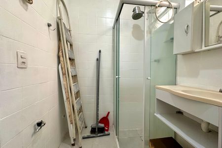 Apartamento à venda com 38m², 1 quarto e sem vagaBanheiro