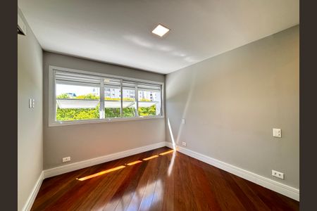 Apartamento à venda com 100m², 2 quartos e 1 vaga Apartamento à venda com 100m², 2 quartos e 1 vagaSuíte 1