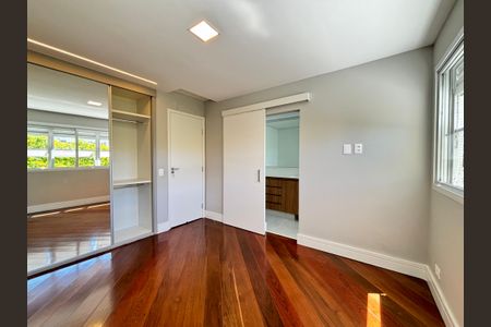 Apartamento à venda com 100m², 2 quartos e 1 vaga Apartamento à venda com 100m², 2 quartos e 1 vagaSuíte 1