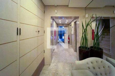 Apartamento à venda com 100m², 2 quartos e 1 vaga Apartamento à venda com 100m², 2 quartos e 1 vagaÁrea comum