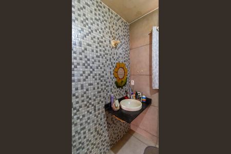 Casa à venda com 360m², 3 quartos e 2 vagas Casa à venda com 360m², 3 quartos e 2 vagasBanheiro/Suite