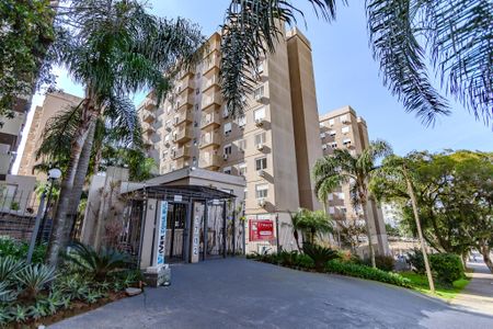 Apartamento à venda com 67m², 3 quartos e 1 vaga Apartamento à venda com 67m², 3 quartos e 1 vagaFachada e portaria