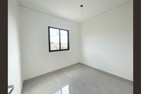 Apartamento à venda com 100m², 2 quartos e 1 vagaQuarto