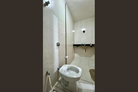 Apartamento à venda com 183m², 4 quartos e 3 vagas Apartamento à venda com 183m², 4 quartos e 3 vagasBanheiro