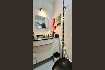 Apartamento à venda com 183m², 4 quartos e 3 vagas Apartamento à venda com 183m², 4 quartos e 3 vagasBanheiro