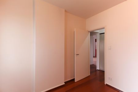 Apartamento à venda com 140m², 3 quartos e 2 vagasQuarto 1