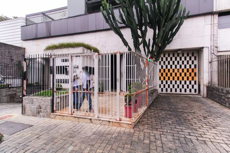 Apartamento à venda com 140m², 3 quartos e 2 vagasFachada