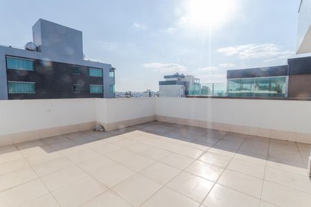 Apartamento à venda com 160m², 3 quartos e 4 vagas Apartamento à venda com 160m², 3 quartos e 4 vagasCobertura