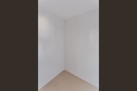 Apartamento à venda com 160m², 3 quartos e 4 vagas Apartamento à venda com 160m², 3 quartos e 4 vagasDespensa