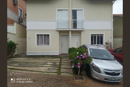 Casa de condomínio para alugar com 199m², 3 quartos e 2 vagas Casa de condomínio para alugar com 199m², 3 quartos e 2 vagasFachada