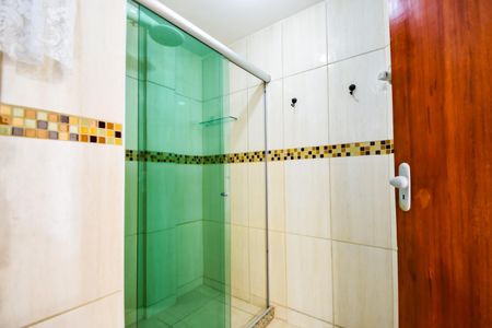 Apartamento à venda com 65m², 2 quartos e sem vaga Apartamento à venda com 65m², 2 quartos e sem vagaBanheiro Social