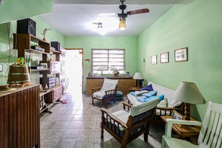 Casa à venda com 102m², 2 quartos e 1 vaga Casa à venda com 102m², 2 quartos e 1 vagaSala