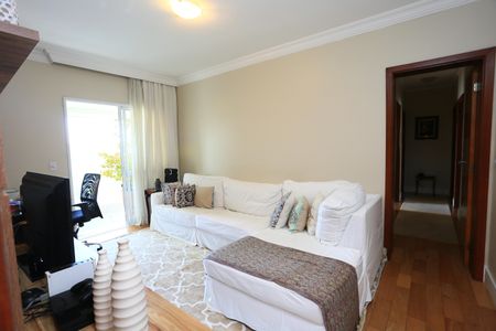 Apartamento à venda com 250m², 4 quartos e 4 vagas Apartamento à venda com 250m², 4 quartos e 4 vagassala 2