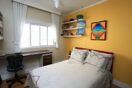 Apartamento à venda com 250m², 4 quartos e 4 vagas Apartamento à venda com 250m², 4 quartos e 4 vagassuíte 2