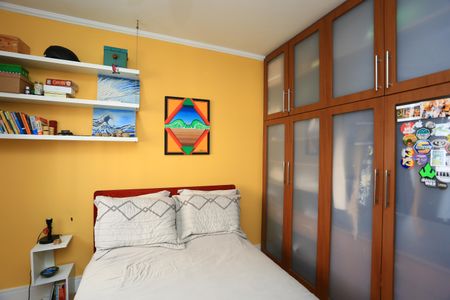 Apartamento à venda com 250m², 4 quartos e 4 vagas Apartamento à venda com 250m², 4 quartos e 4 vagassuíte 2