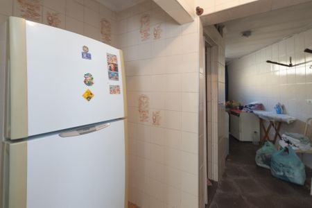 Casa à venda com 127m², 3 quartos e 3 vagas Casa à venda com 127m², 3 quartos e 3 vagasCozinha