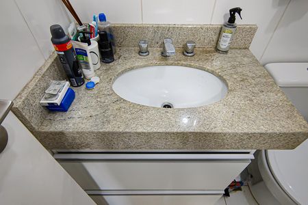 Apartamento à venda com 93m², 3 quartos e 1 vaga Apartamento à venda com 93m², 3 quartos e 1 vagaBanheiro